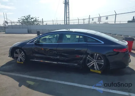 2022 Mercedes-Benz Eqs 580 4Matic from USA, damaged, VIN W1KCG4EB8NA002094